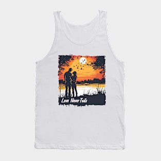 Love never fails Tank Top